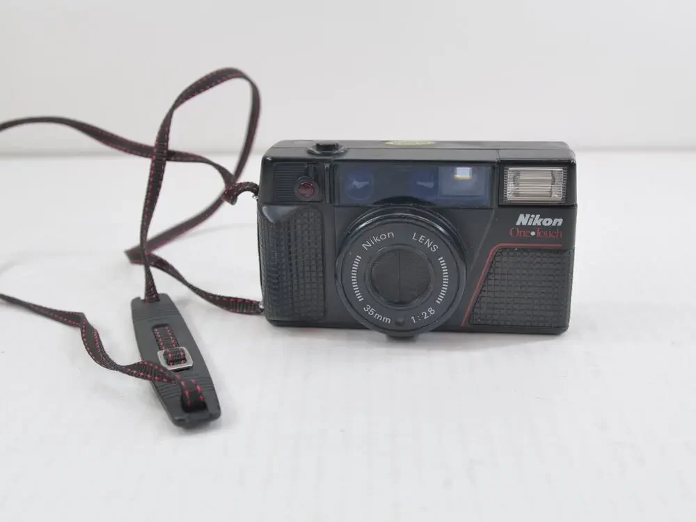 Nikon One Touch 35mm Point And Shoot 35mm f2.8 L35AF For Parts Only
